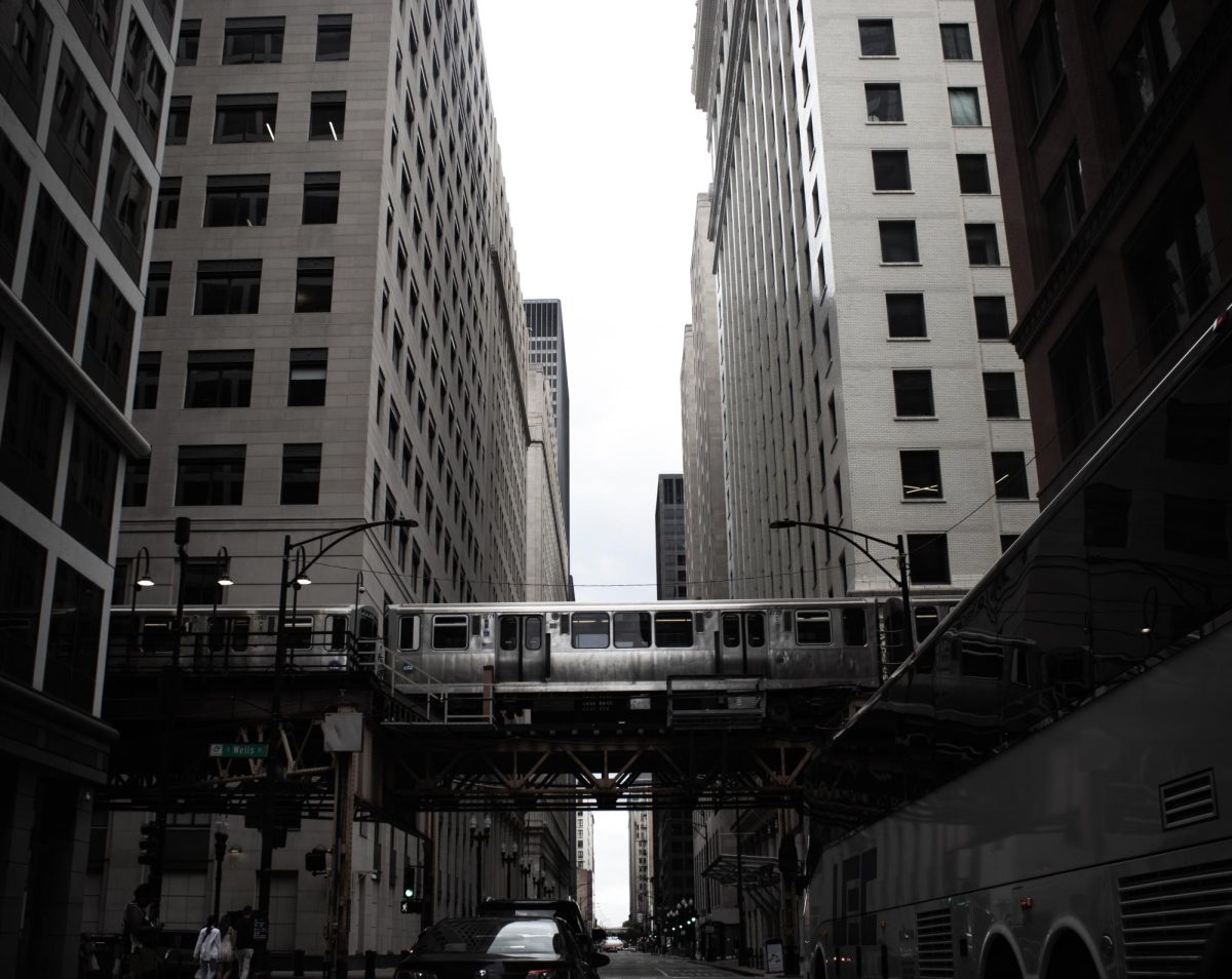 A desaturated picture of the L train in Chicago.